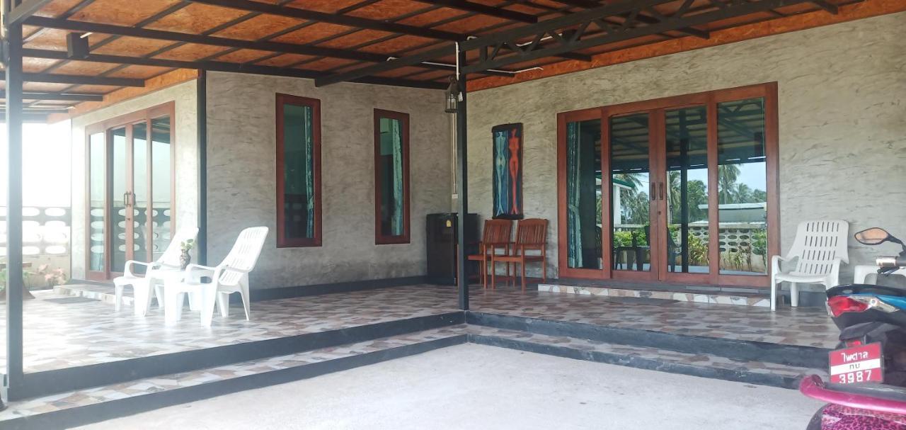 Kohjum Freedom Resort Koh Jum Dış mekan fotoğraf